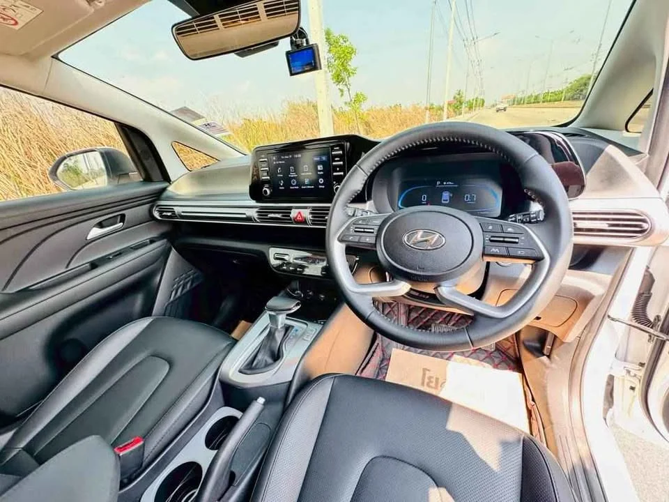 2024 Hyundai Stargazer KS 3