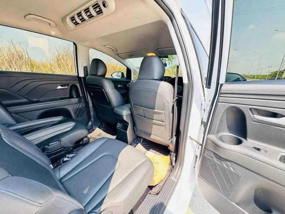2024 Hyundai Stargazer KS 2