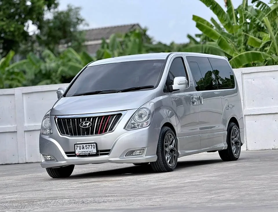 2011 Hyundai H-1 II 2