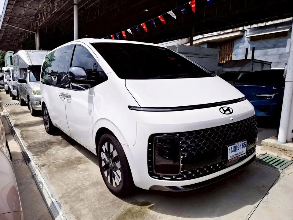 2022 Hyundai Staria US4 2