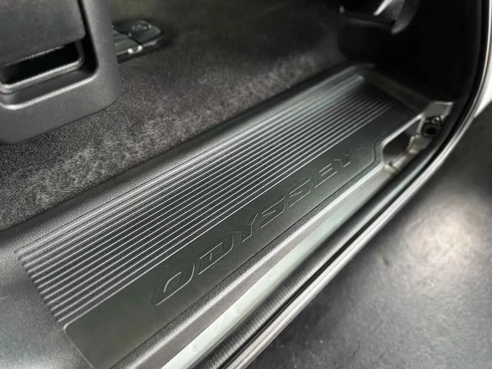 2022 Honda Odyssey V 3