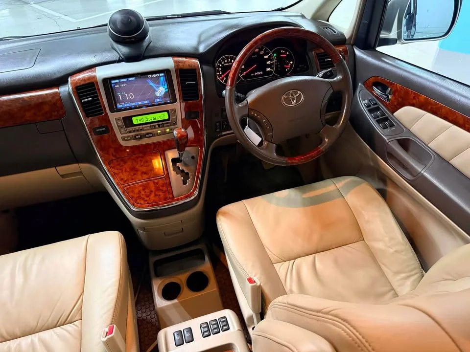 2003 Toyota Alphard, Vellfire I (AH10) 3