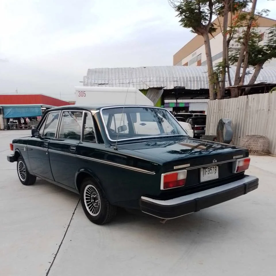 1975 Volvo 200 Series 3