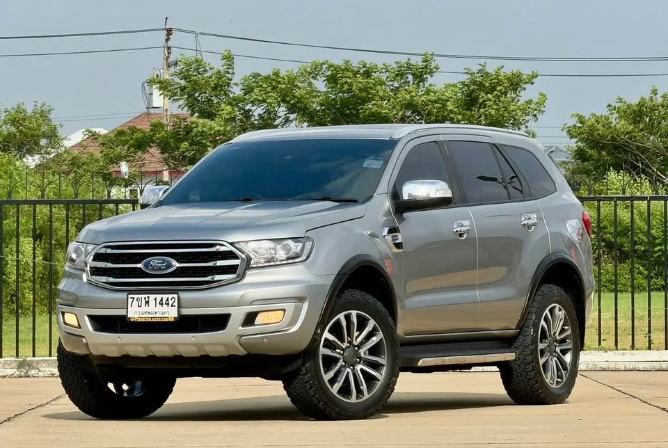 2018 Ford Everest II 2