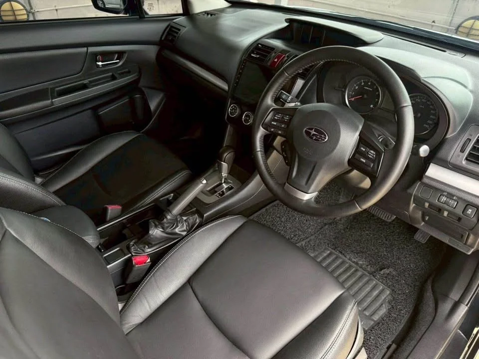 2013 Subaru XV I 2