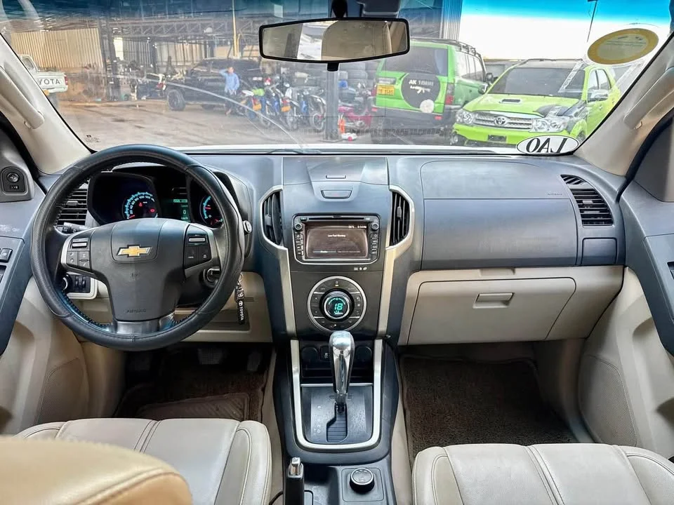 2014 Chevrolet TrailBlazer II 3