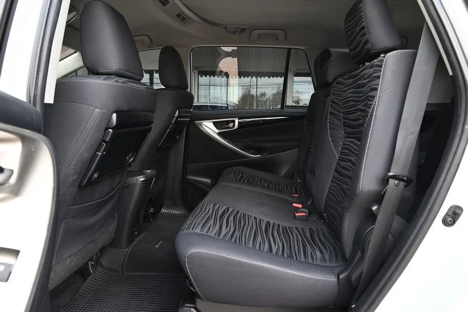2022 Toyota Innova II 3