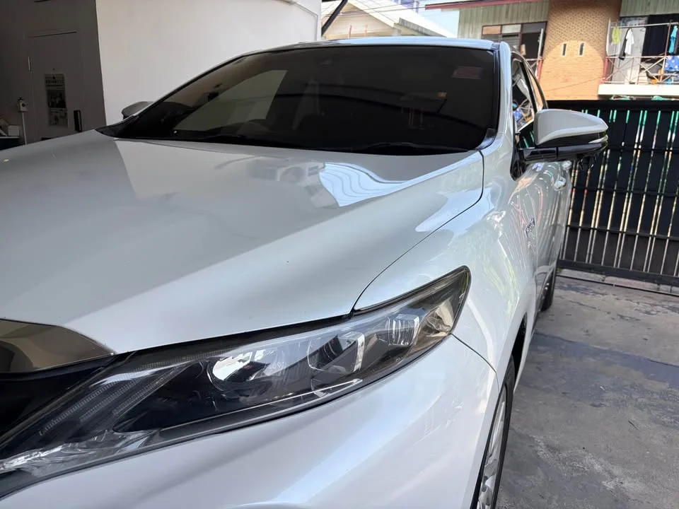 2015 Toyota Harrier III 3