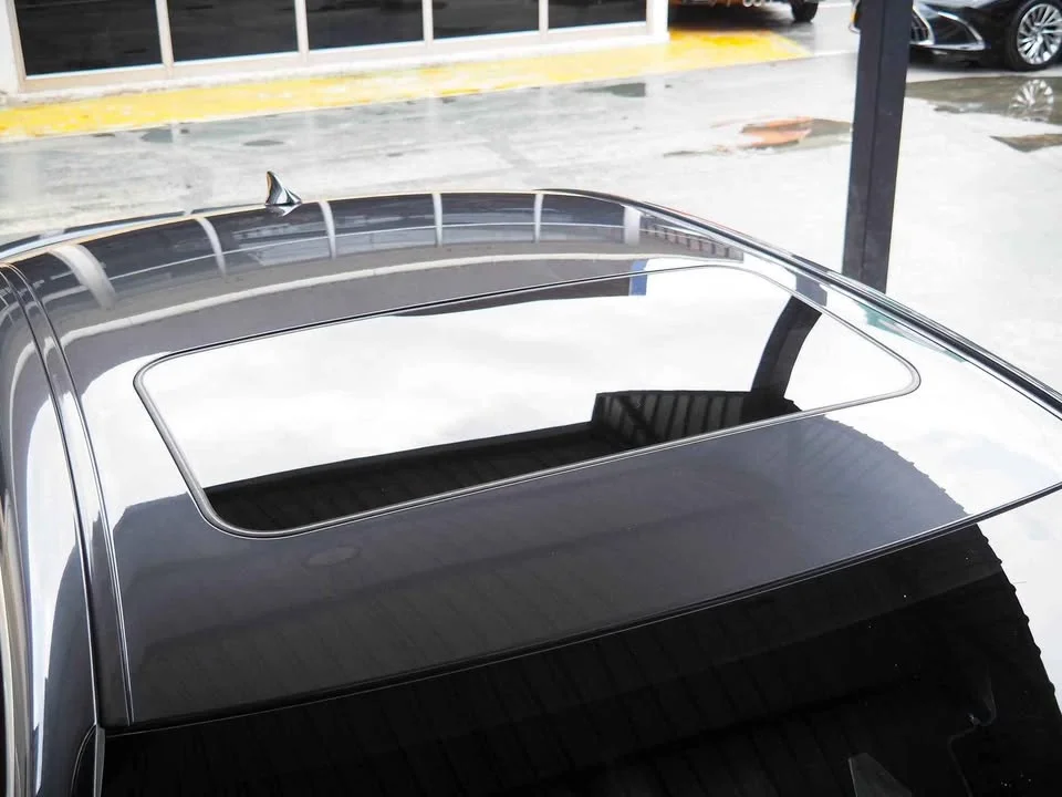 2022 Lexus ES VII 2