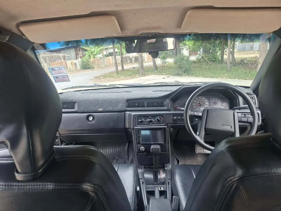 1990 Volvo 900 Series 3