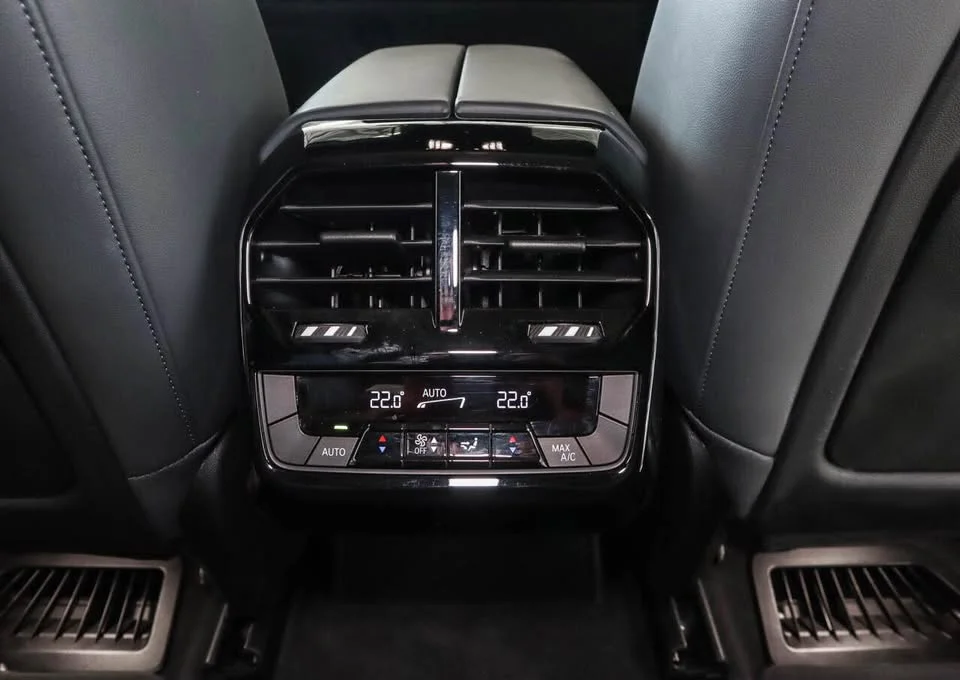 2023 BMW iX I20 3