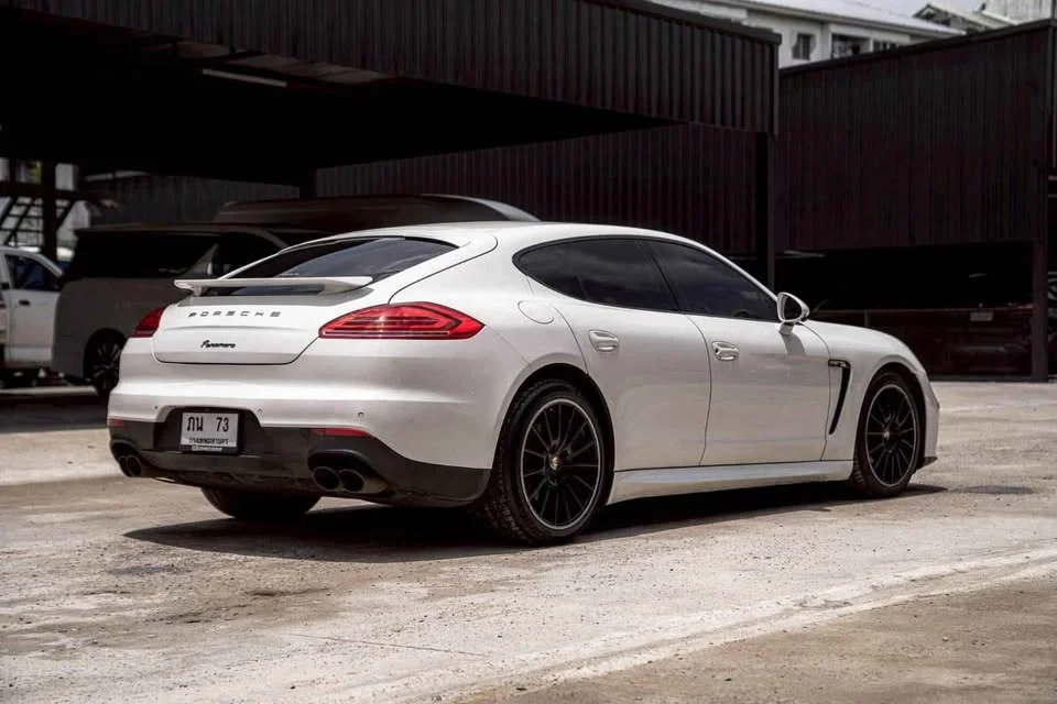 2012 Porsche Panamera I 3