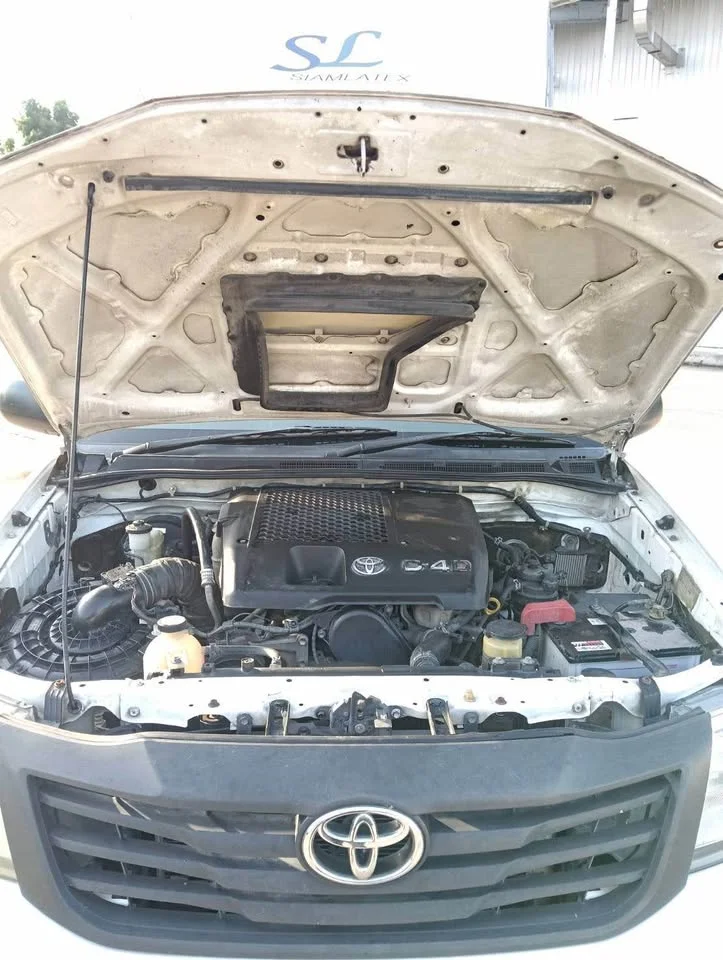 2013 Toyota Hilux VII 2