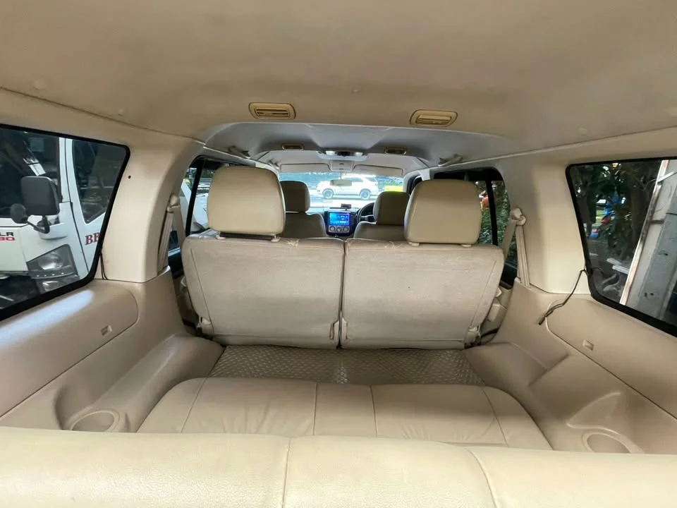2012 Ford Everest I 2