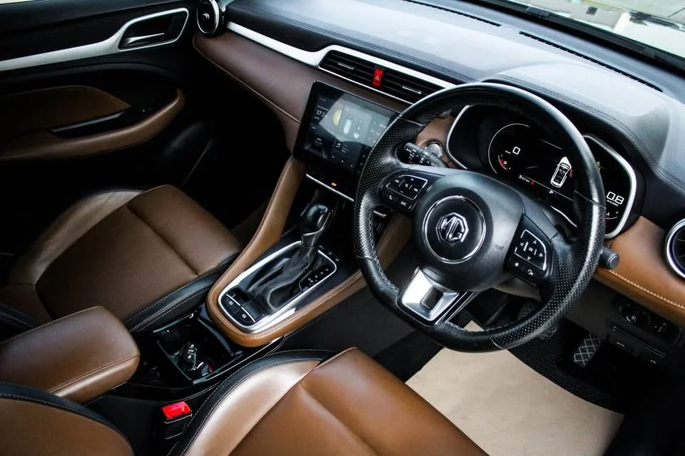 2023 MG ZS 2