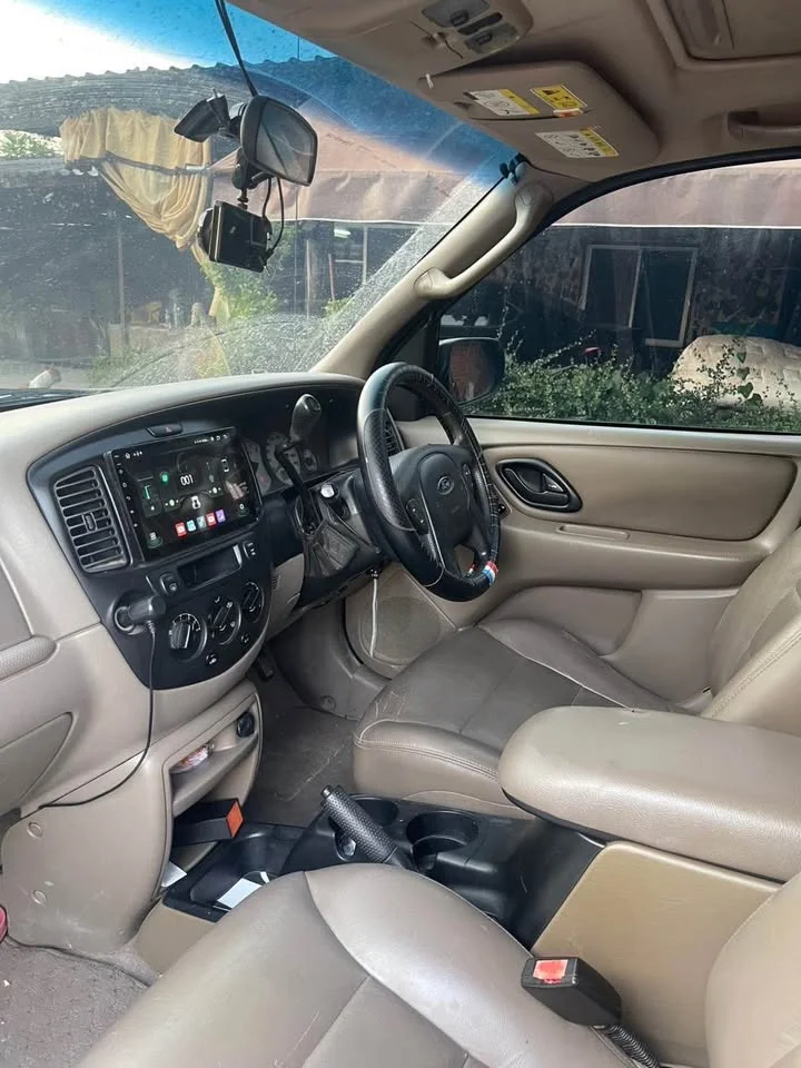 2003 Ford Escape I 3