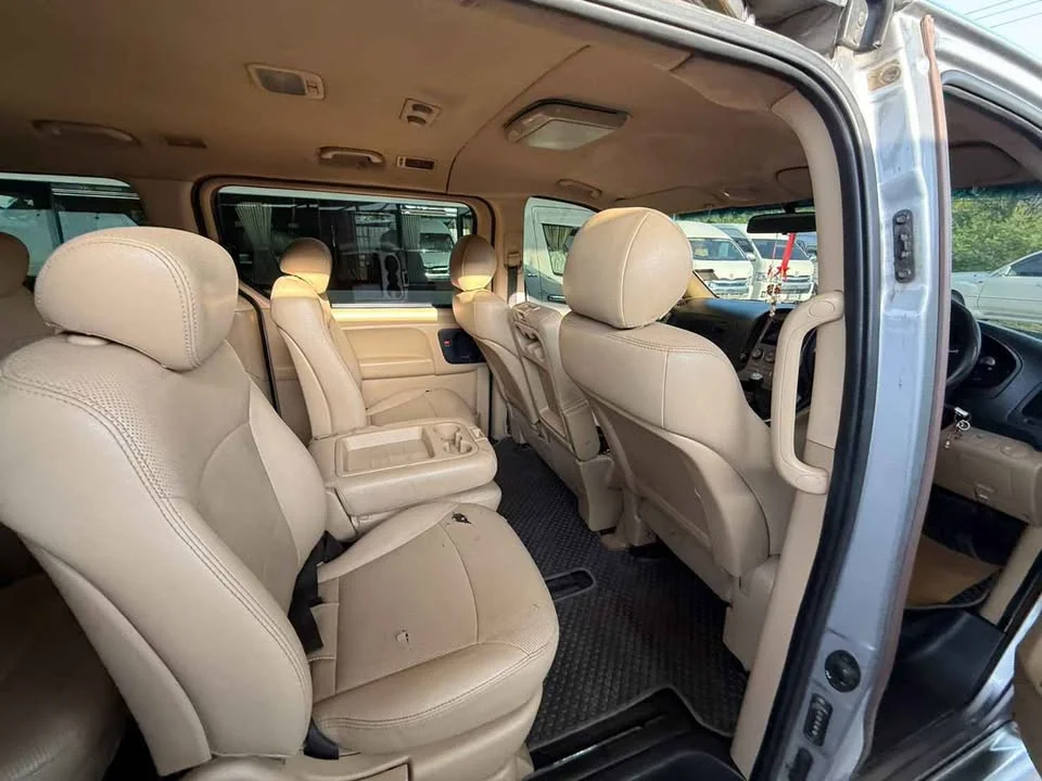 2011 Hyundai H-1 II 3