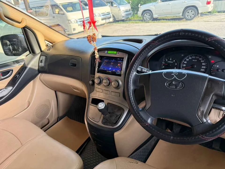 2011 Hyundai H-1 II 2