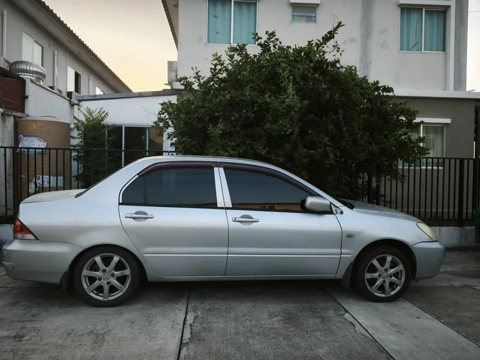 2010 Mitsubishi Lancer VIII 3
