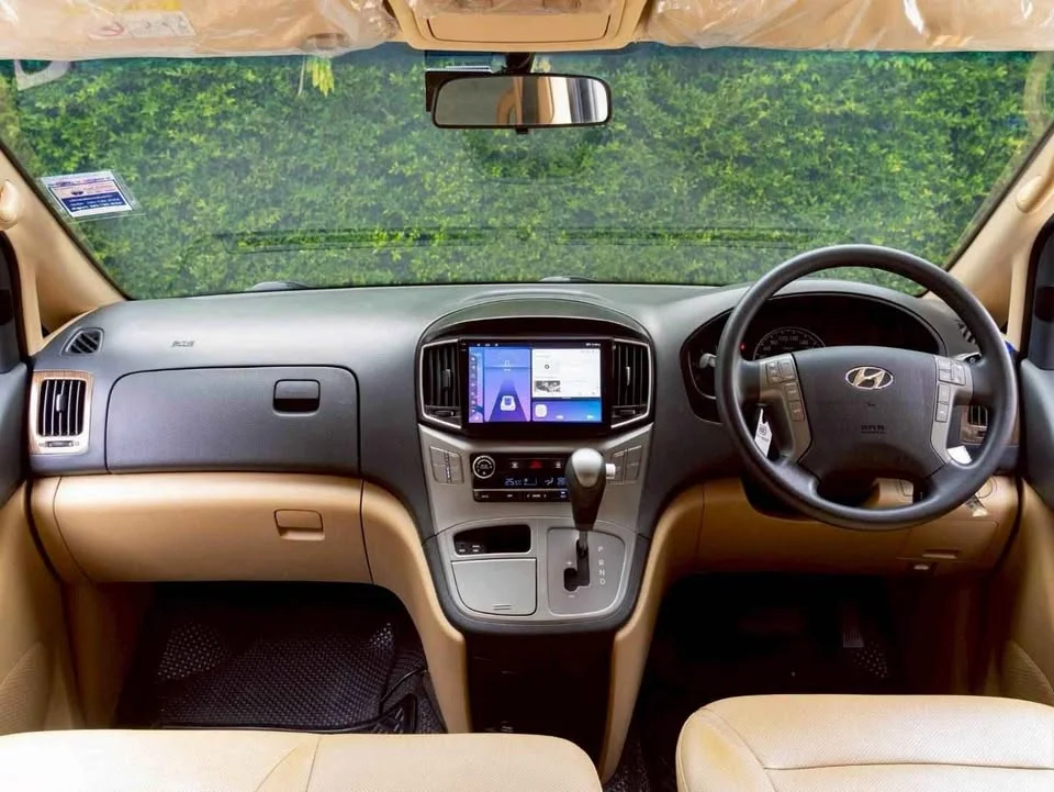 2022 Hyundai H-1 II 3