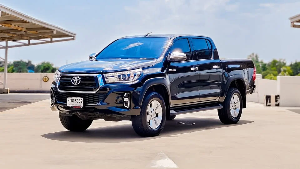 2018 Toyota Hilux VIII 3