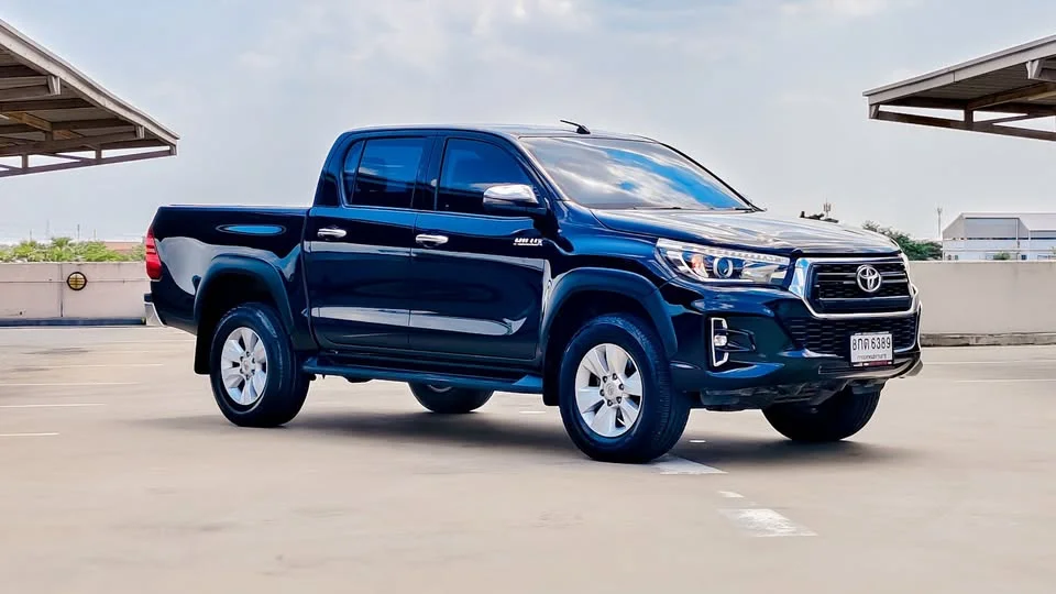 2018 Toyota Hilux VIII 2