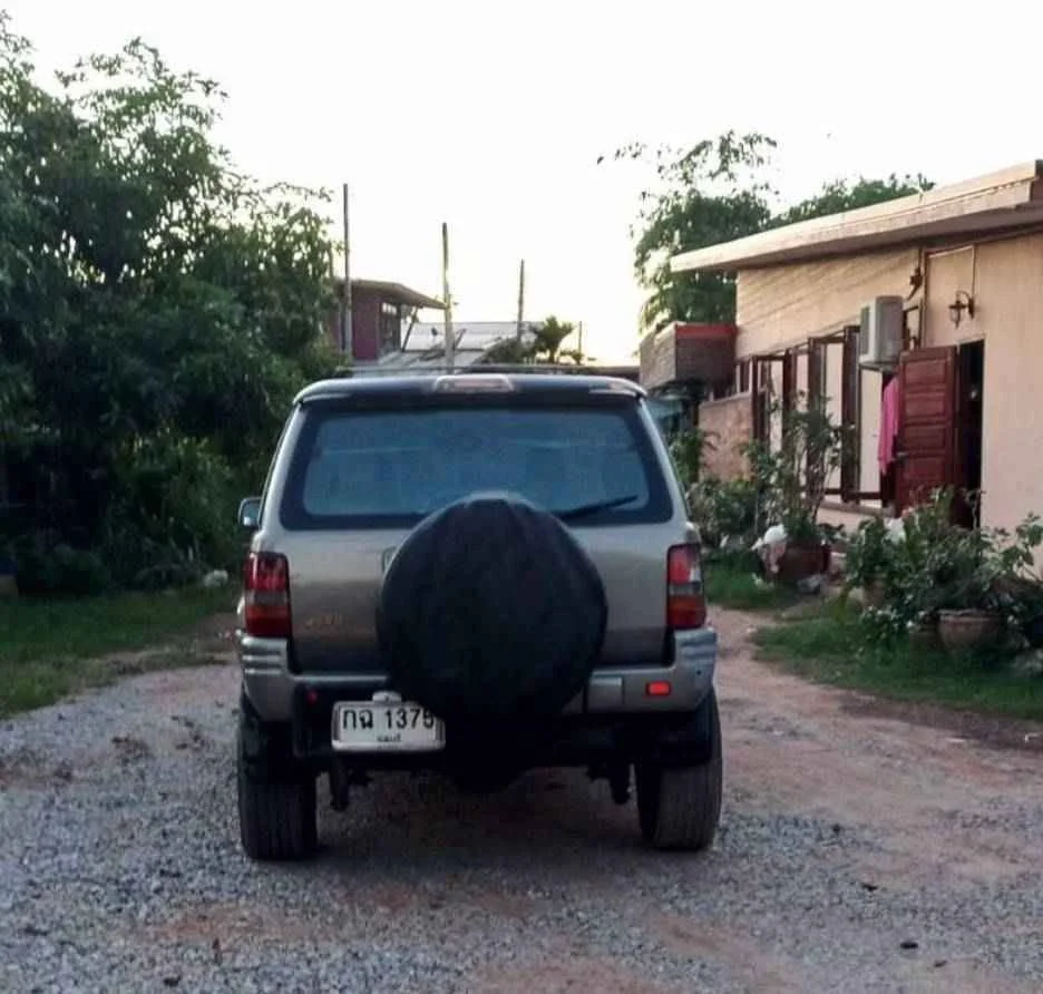 1997 Jeep Grand Cherokee ZJ 3