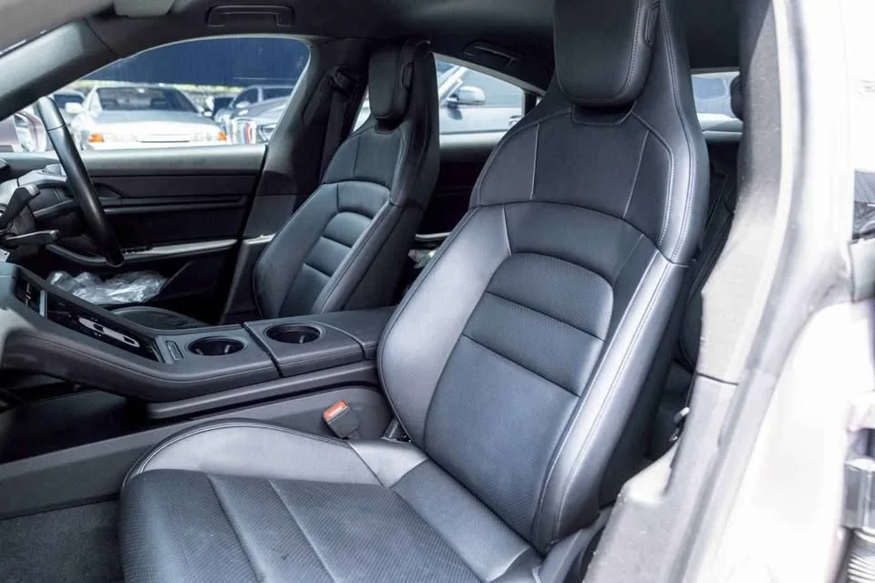 2021 Porsche Taycan 9J1 2