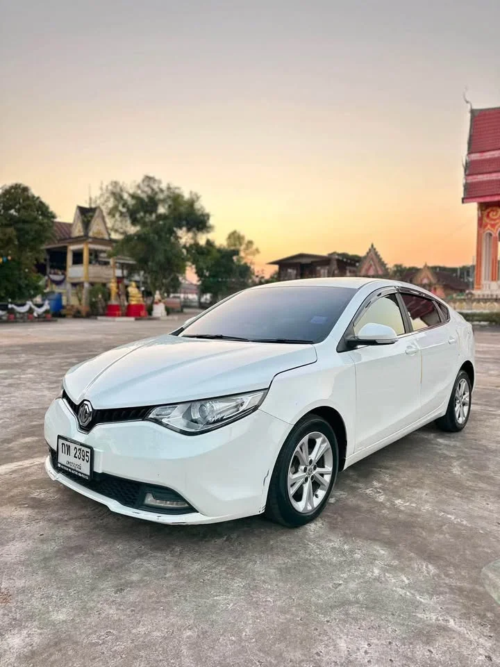 2017 MG 5 I  2
