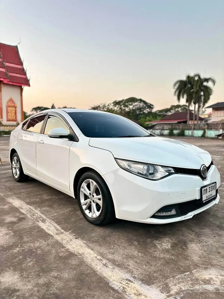 2017 MG 5 I  3