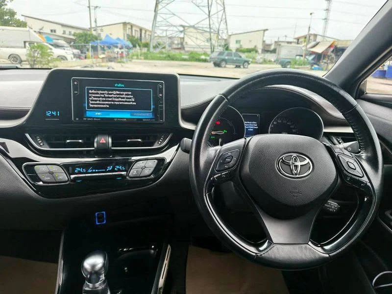 2018 Toyota C-HR I 3