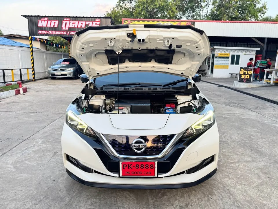 2022 Nissan Leaf II 3