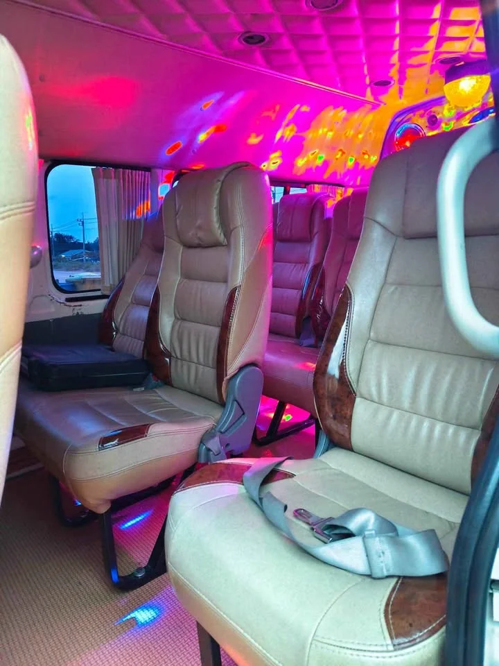 2009 Toyota Commuter V (H200) 3