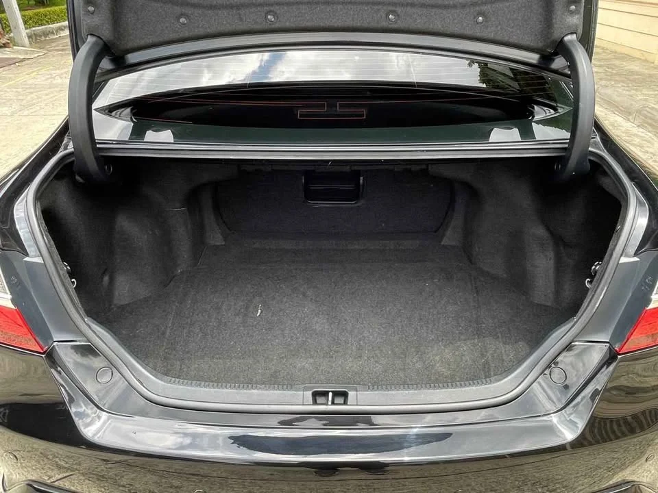 2017 Toyota Camry VII (XV50) 3