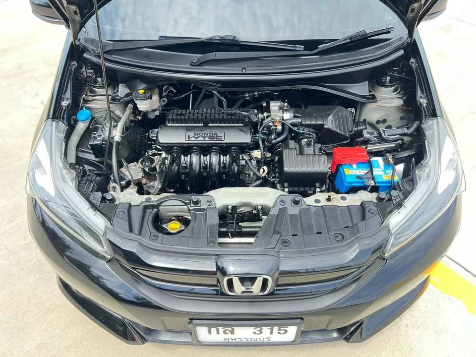 2015 Honda Mobilio II 2