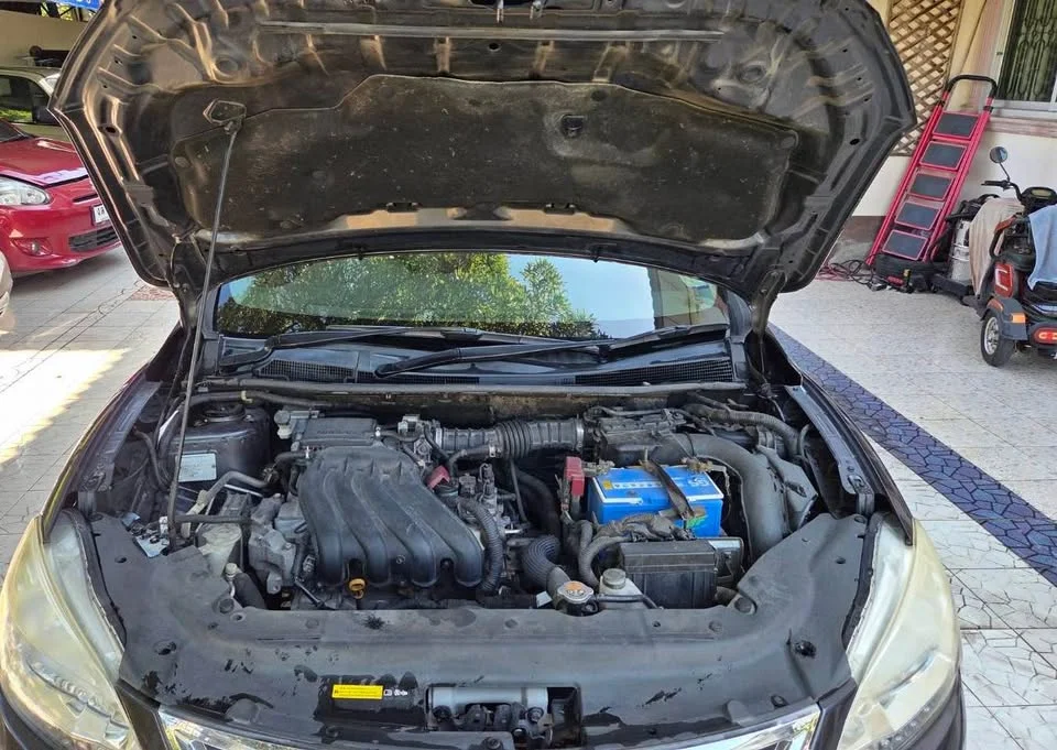 2012 Nissan Sylphy III (B17) 3