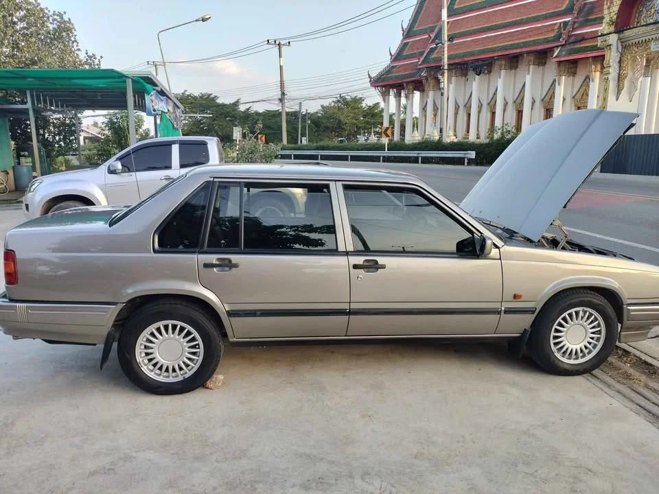 1995 Volvo 900 Series 3