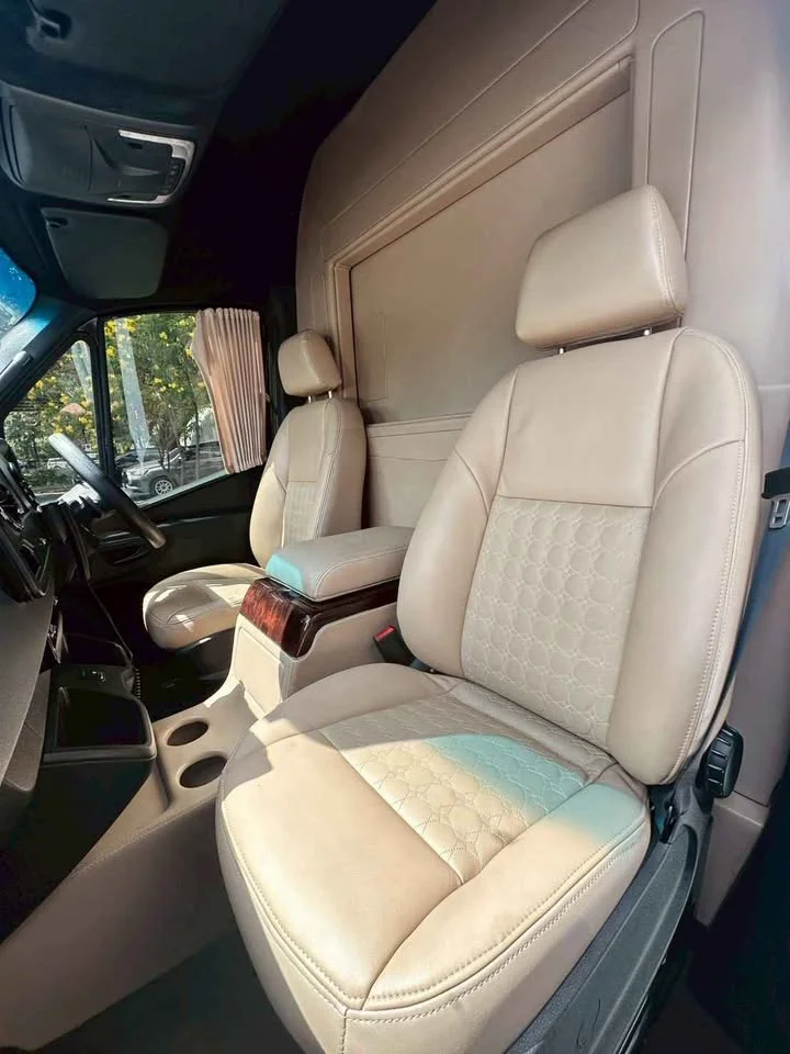 2021 Benz Sprinter VS30 3