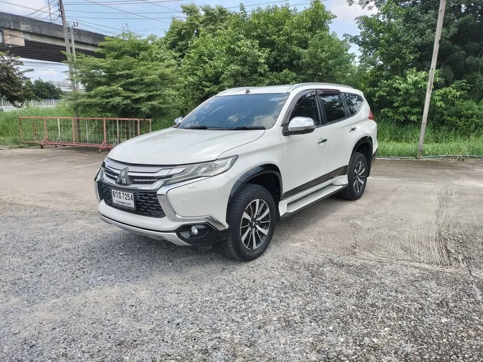 2016 Mitsubishi Pajero Sport III 3