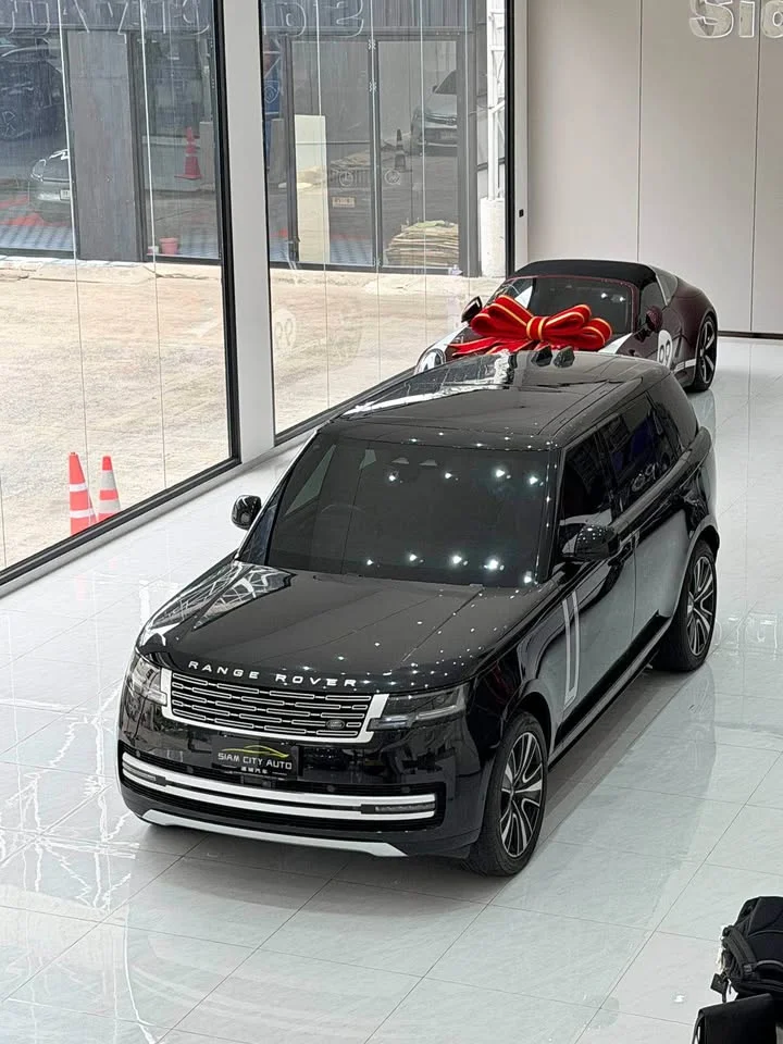 2024 Land Rover Range Rover V 2