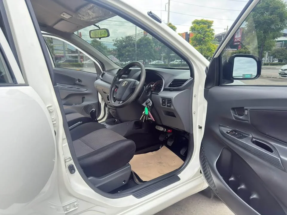 2015 Toyota Avanza II 2
