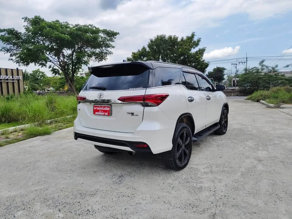 2016 Toyota Fortuner II 3