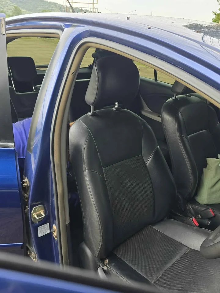 2005 Toyota Yaris II 2