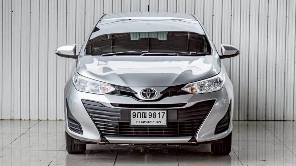 2019 Toyota Yaris ATIV III 2