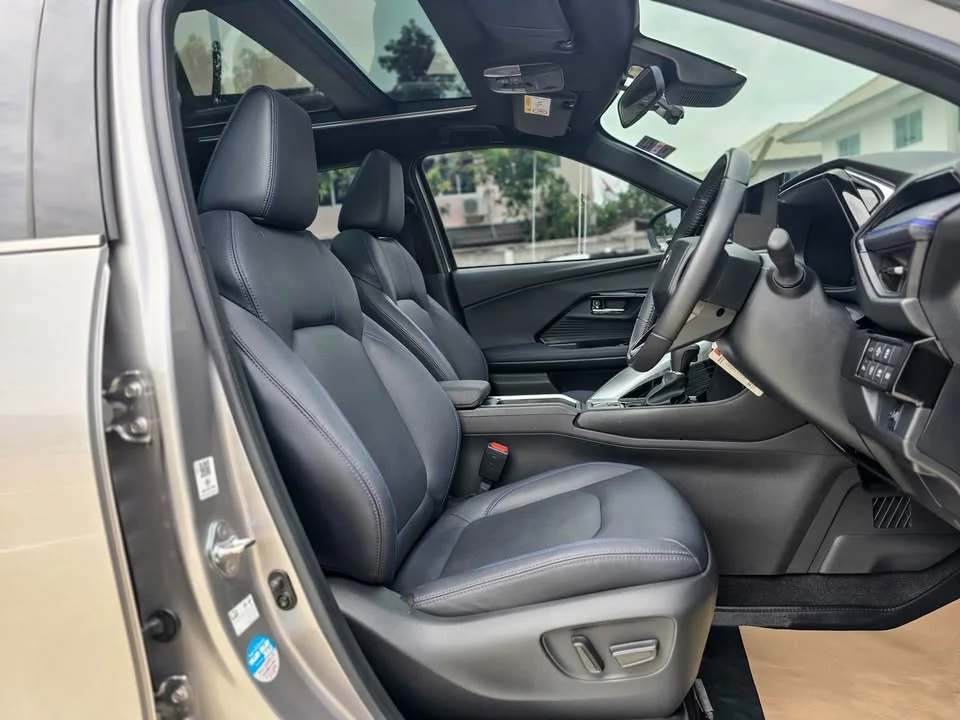 2024 Toyota Yaris Cross AC200 2