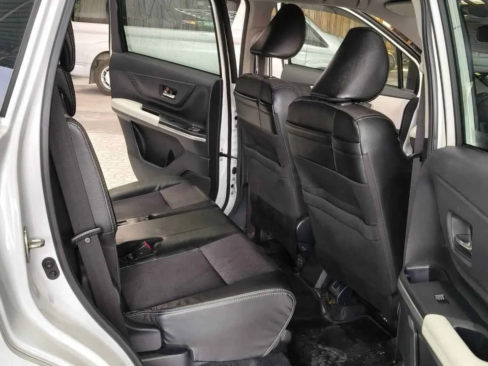 2023 Toyota Veloz III 2