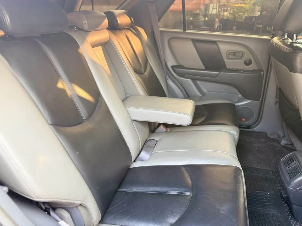 2007 Toyota Harrier I 2