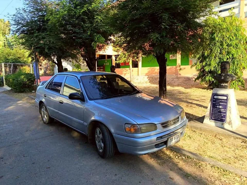 2004 Toyota Corolla Altis VIII (E110) 3