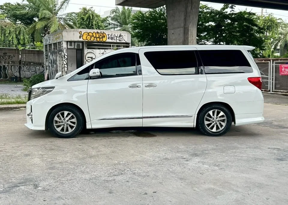 2013 Toyota Alphard, Vellfire III (AH30) 2