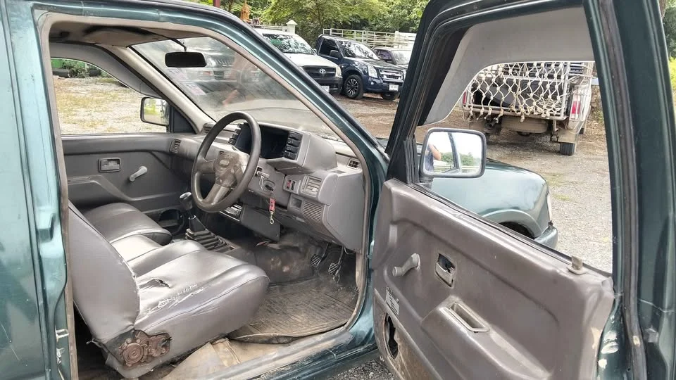 1995 Isuzu Faster Dragon Eyes III 3